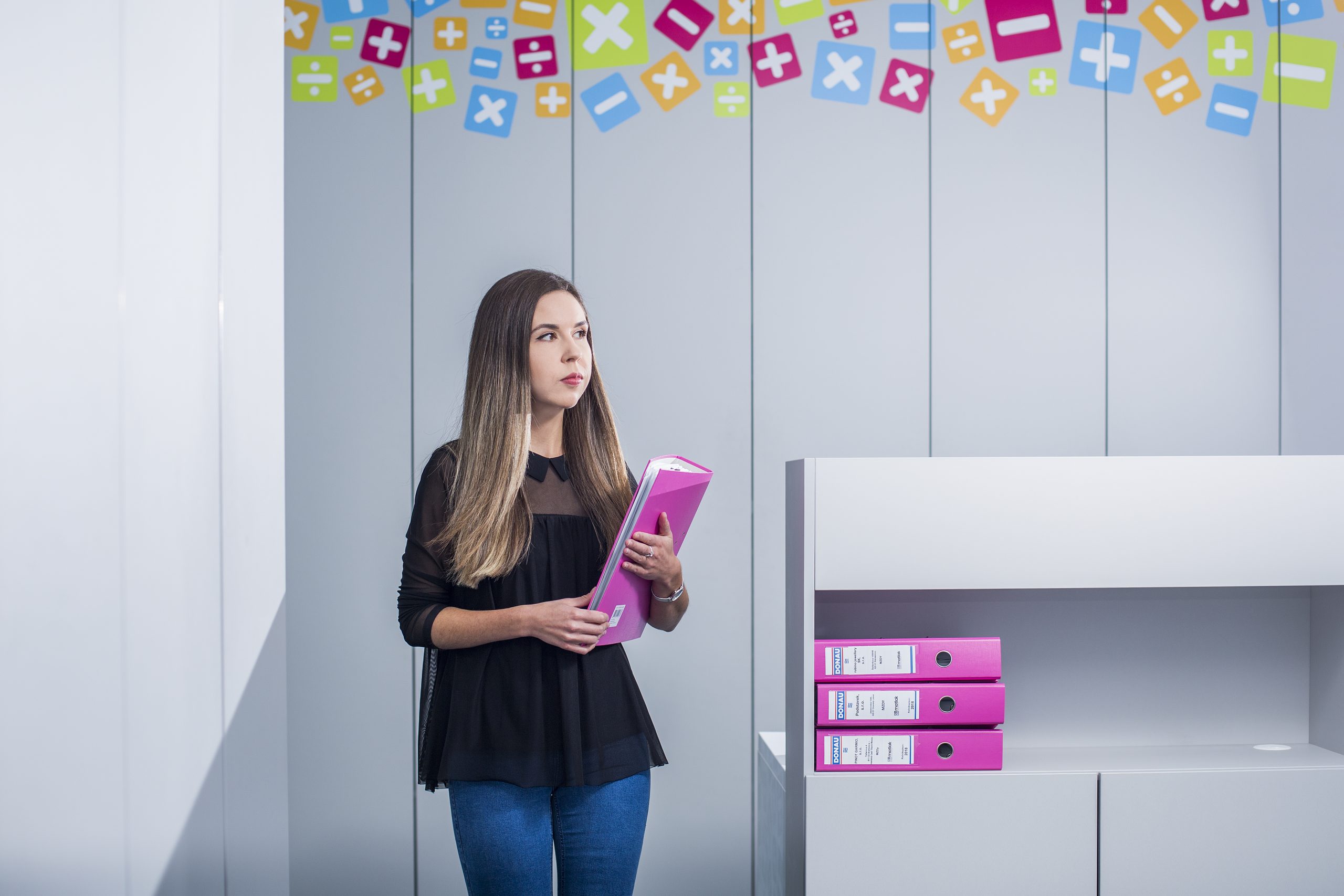 13 protikrízových ekonomických opatrení pre firmy a jej zamestnancov